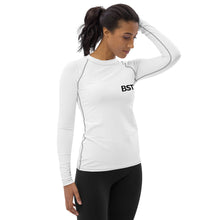 Load image into Gallery viewer, Belgian Sup Tour Women White Rash Guard